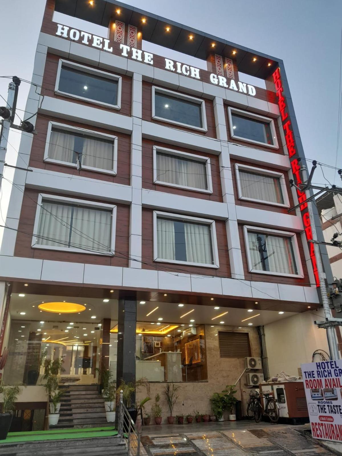 Hotel Taste Of India Agra  Exteriér fotografie